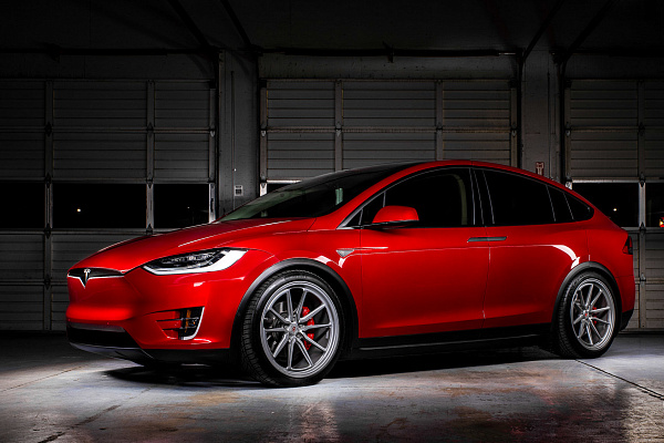 Фото дисков Vossen ML-X2 Серебро на Tesla Model X
