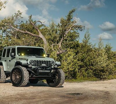 Фото дисков Vossen LCX-03 на Jeep Wrangler IV (JL)