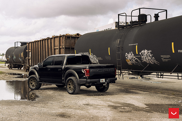 Фото дисков Vossen HF6-4 Сатиновое темное золото на Ford F-150 XIII