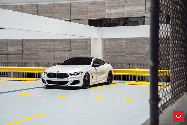 Фото дисков Vossen HF-5 Черный глянец на BMW 8/M8