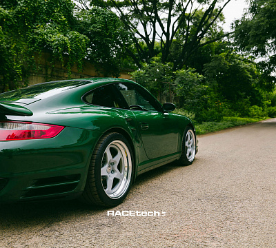 Фото дисков HRE 527 на Porsche 911 VI