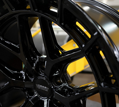 Vossen HFX-1 (6-Lug)