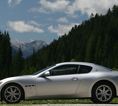 Фото дисков Maserati V-STYLE на Maserati GranTurismo I