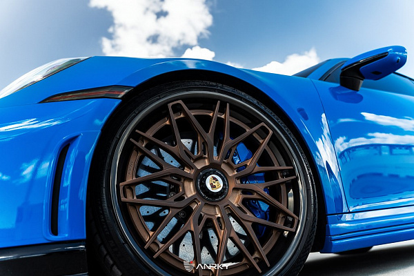 Фото дисков Anrky S3-X1 Сатиновая бронза на Porsche 911 VIII