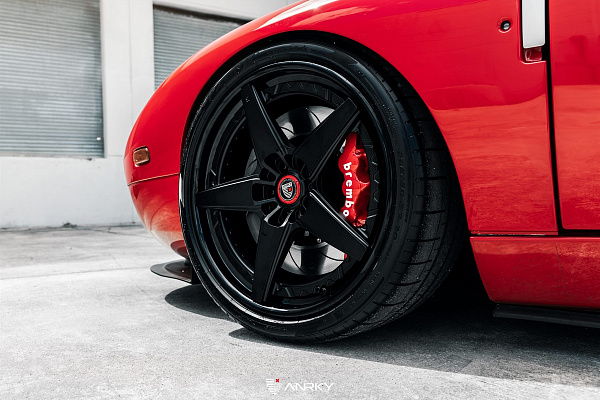 Ford GT