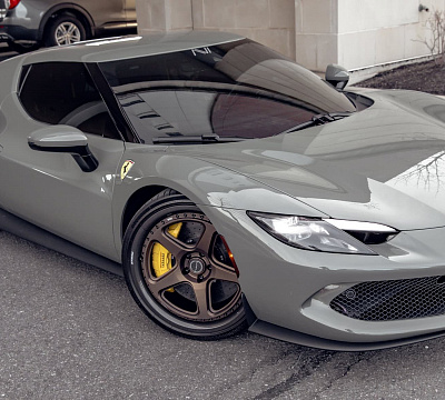 Фото дисков Brixton Forged TR05 на Ferrari 296