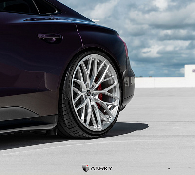 Фото дисков Anrky AN10 на Audi E-tron GT