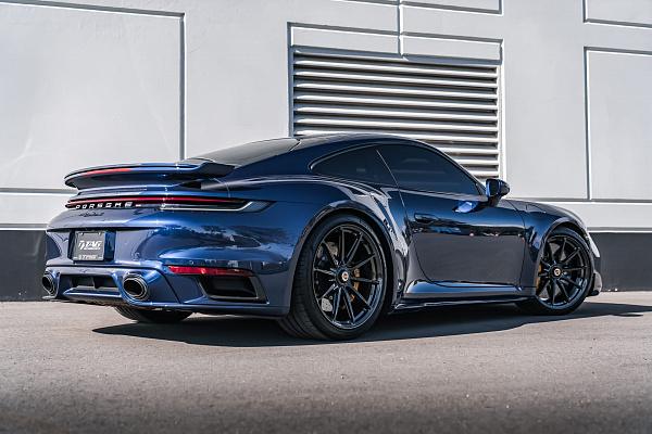 Фото дисков Brixton Forged R11-R Глянцевый темный лак на Porsche 911 VIII