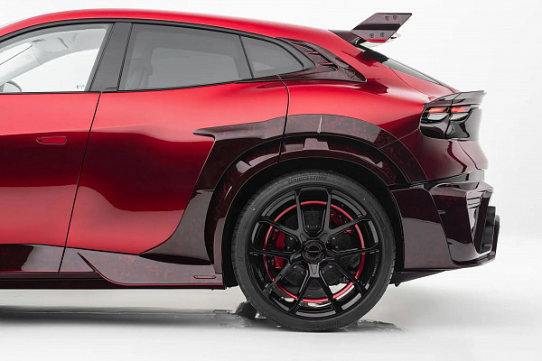 Фото дисков Mansory FC.5 Черный глянец на Ferrari Purosangue