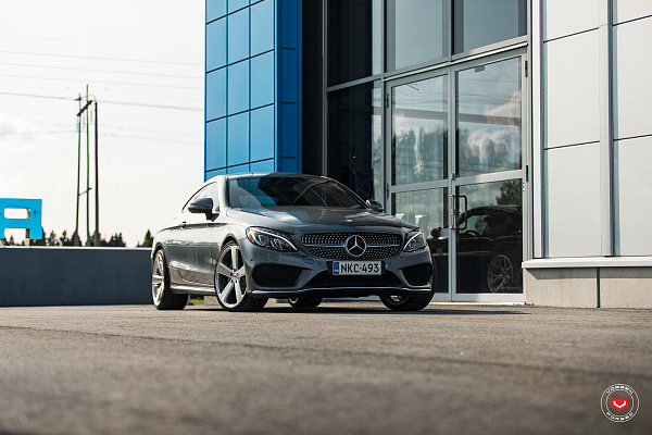 Фото дисков Vossen CG-210 Глянцевый лак на Mercedes-Benz C-Class (W205)