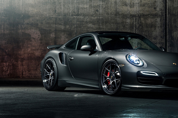 Фото дисков Brixton Forged CM5-R Черный сатин на Porsche 911 VII