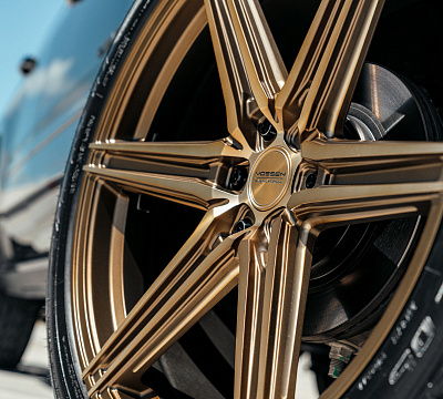 Фото дисков Vossen HF6-2 на GMC Yukon V