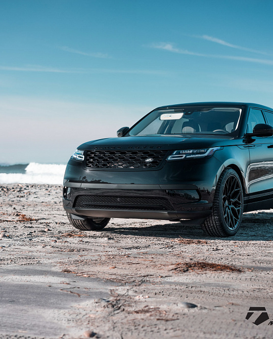 Фото дисков HF-2 Черный сатин на Land Rover Range Rover Velar
