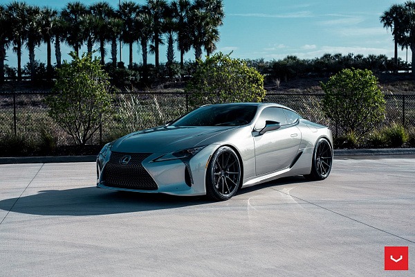 Фото дисков Vossen HF-3 Черный глянец на Lexus LC 500