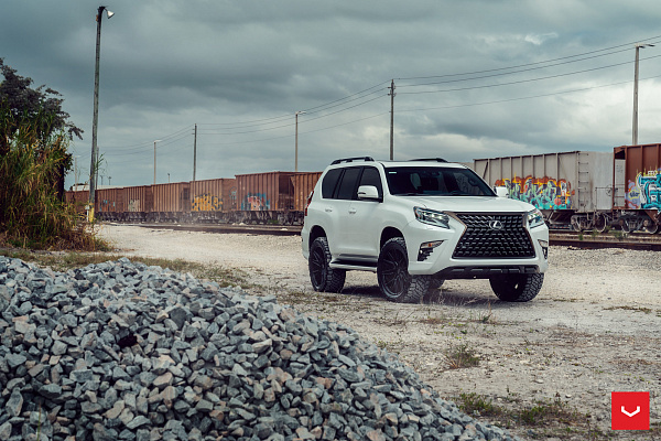 Фото дисков Vossen HF6-5 Черный сатин на Lexus GX II
