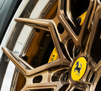 Фото дисков Anrky S3-X4 на Ferrari 812