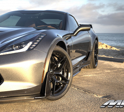 Фото дисков MRR M755 на Chevrolet Corvette C7