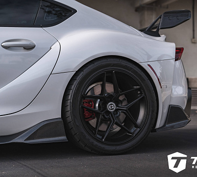 Фото дисков HRE FF11 на Toyota Supra A90
