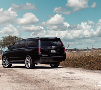 Фото дисков Vossen HF6-2 на Cadillac Escalade IV