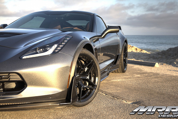 Фото дисков MRR M755 Черный глянец на Chevrolet Corvette C7