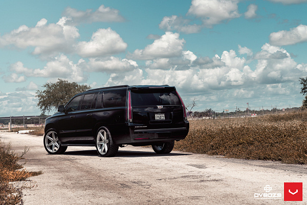 Фото дисков Vossen HF6-2 Серебро на Cadillac Escalade IV