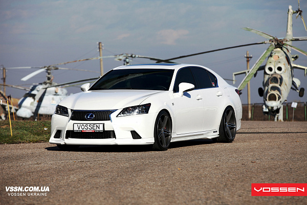 Фото дисков Vossen CV5 Алмазная проточка на Lexus GS IV