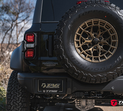 Фото дисков Vossen HFX-1 (6-Lug) на Ford Bronco