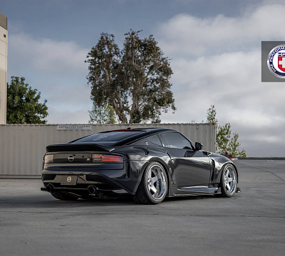 Фото дисков HRE C105 на Nissan Z