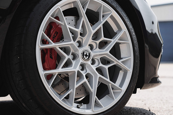 Фото дисков HRE FF10 Серебро на Mercedes-Benz C-Class (W205)