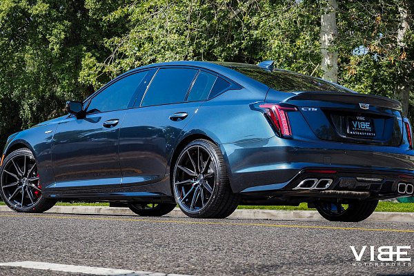 Фото дисков Vossen HF-3 Алмазная проточка на Cadillac CT5