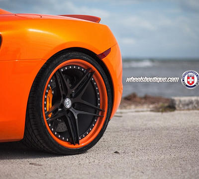 Фото дисков HRE S107 на McLaren 650S