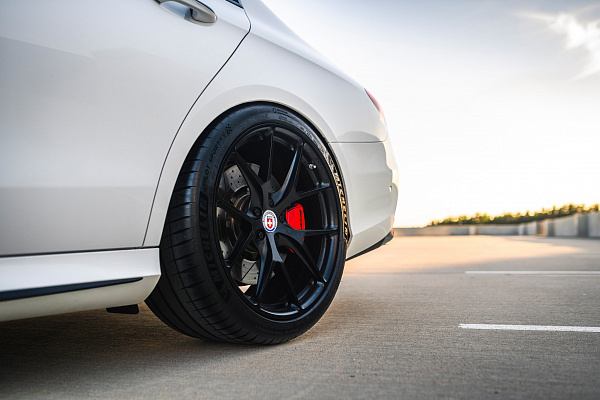 Mercedes-Benz AMG E 63 S