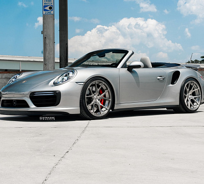 Фото дисков Strasse Wheels SM5R Deep Concave Duoblock на Porsche 911 VII