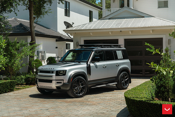 Фото дисков Vossen HF-5 Черный сатин на Land Rover Defender II