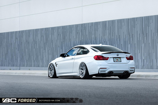 BMW M4 (F82/F83)