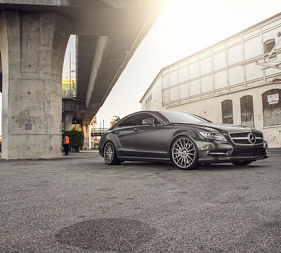 Фото дисков Vossen VFS-2 на Mercedes-Benz CLS (C218)