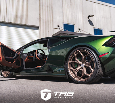 Фото дисков HRE P111SC на Lamborghini Huracan
