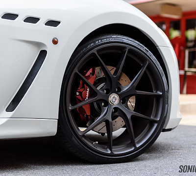 Фото дисков HRE P101 на Maserati GranTurismo I