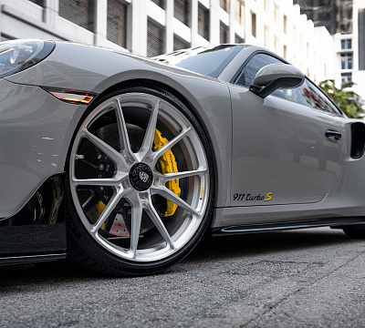 Фото дисков Anrky AN12 на Porsche 911 VII