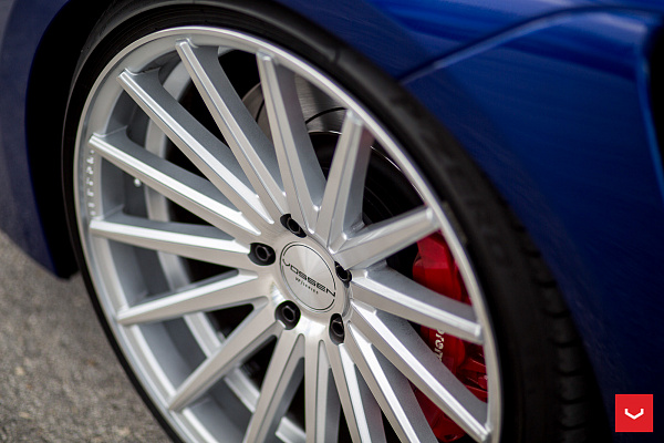 Фото дисков Vossen VFS-2 Серебро на Lexus RC