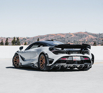 Фото дисков Brixton Forged PF10 на McLaren 720S