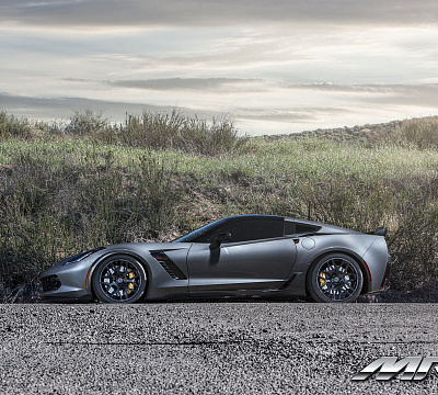 Фото дисков MRR FS01 на Chevrolet Corvette C7