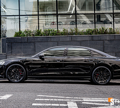 Фото дисков Vossen HF-7 на Audi A/S 8 (D5)