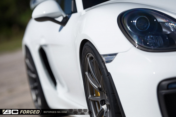 Фото дисков BC Forged RZ10 Матовый графит на Porsche Cayman II