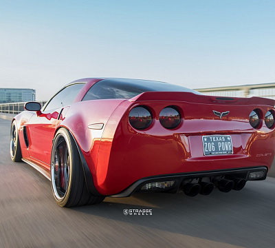 Фото дисков Strasse Wheels S5 Signature на Chevrolet Corvette C6
