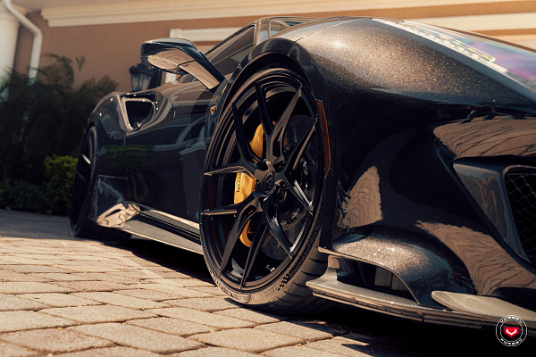 Фото дисков Vossen S21-01 Черный сатин на Ferrari 488