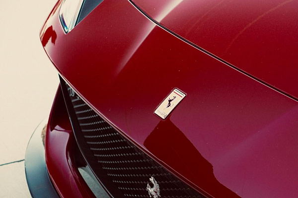 Фото дисков Brixton Forged TR20 AERO1 Черный глянец на Ferrari 812