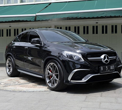 Фото дисков HRE S101 на Mercedes-Benz GLE I