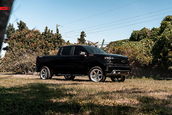 Фото дисков Anrky AN36-S Полированный лак на Chevrolet Silverado IV