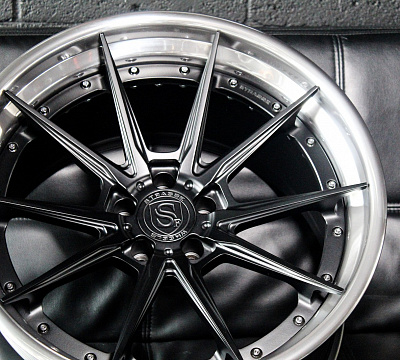 Strasse Wheels SV10 Deep Concave FS